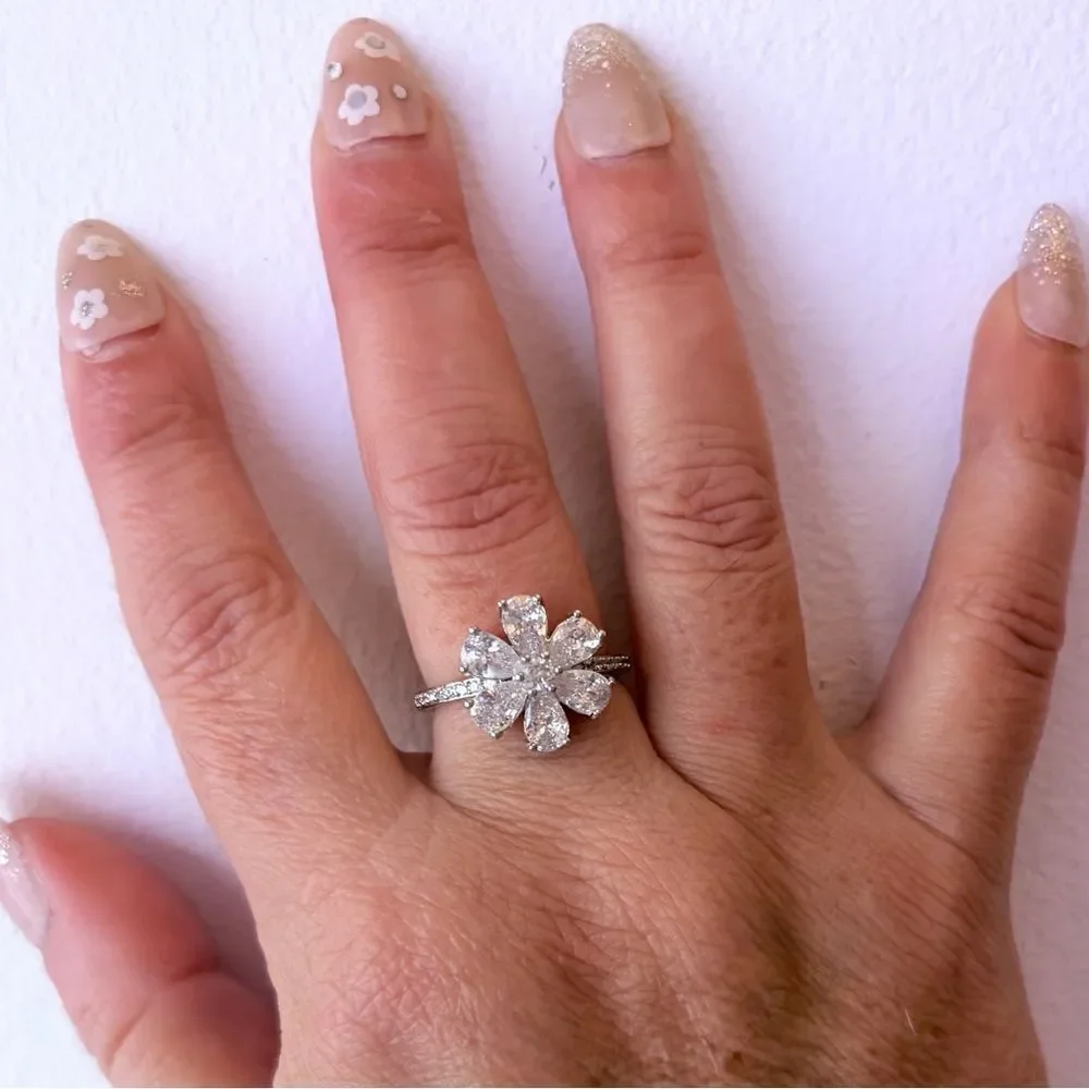The blossom ring in 925 silver and lab created stones sz 9